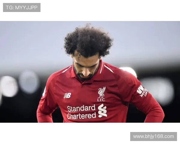 范戴克上半场肘击麦卡下半场解围爆凯尔凯兹头惹争议引发热议