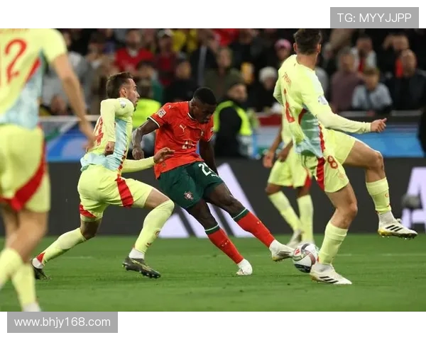 西蒙:外界关于亚马尔的报道与我了解的完全不同 我不会离开毕包 西蒙:外界关于亚马尔的报道与我了解的完全不同 我不会离开毕包